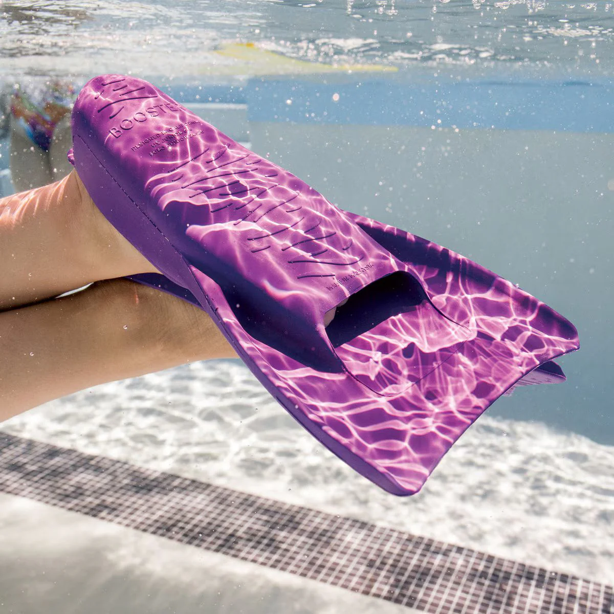 Finis Booster Short Blade Floating Fins - Image 4
