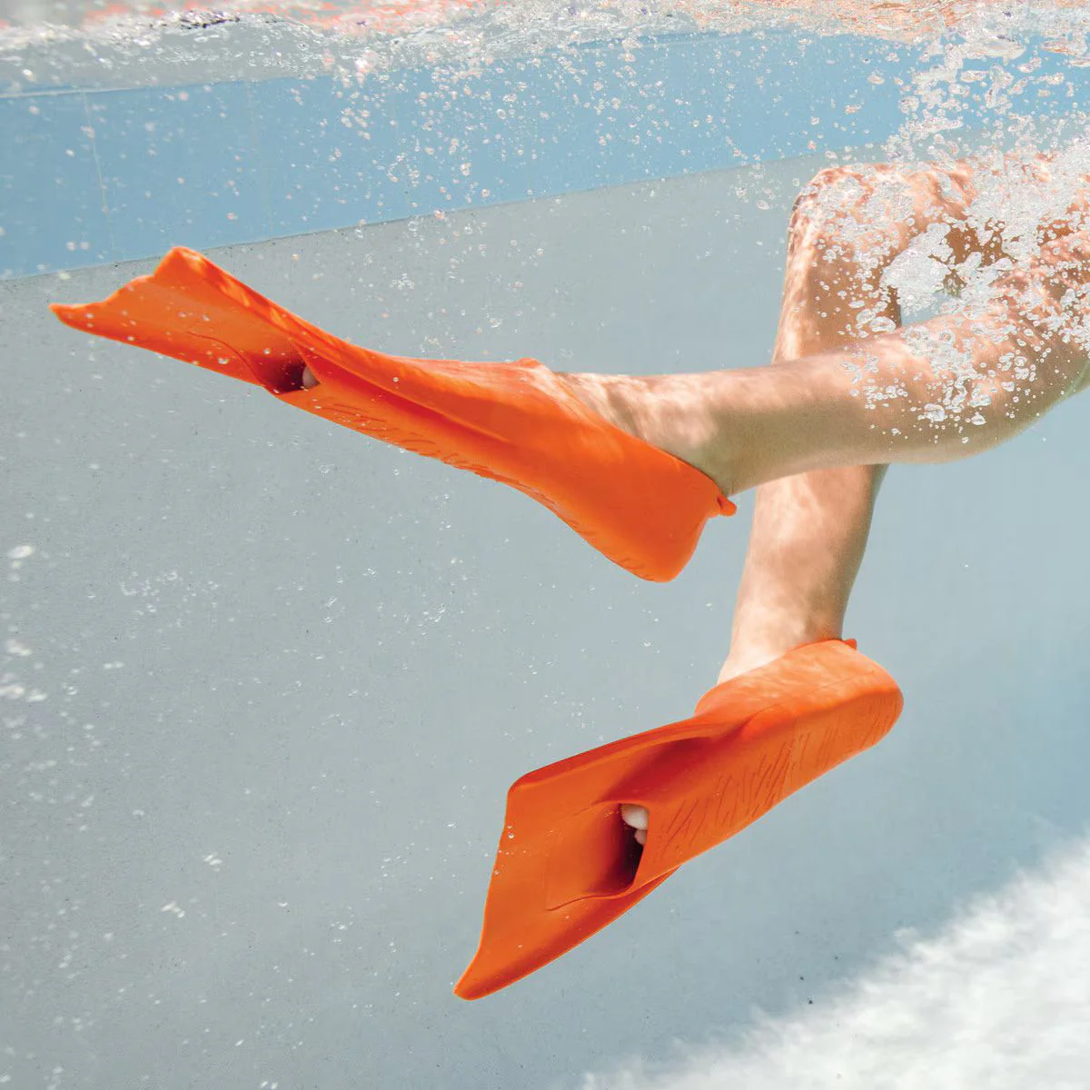 Finis Booster Short Blade Floating Fins - Image 8