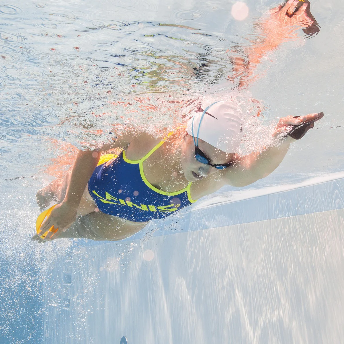 Finis ISO Paddles - Image 3